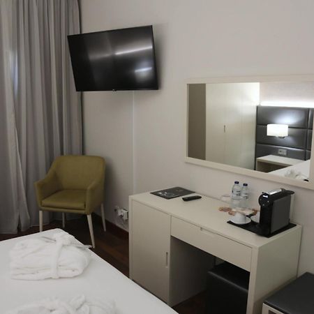 Hotel Lara Valenca Exterior photo